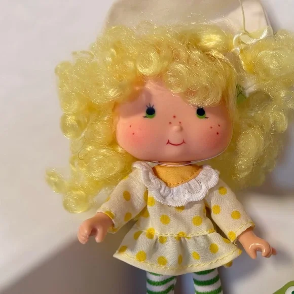 Kenner Vintage Lemon Meringue Doll Strawberry Shortcake - Picture 2 of 13